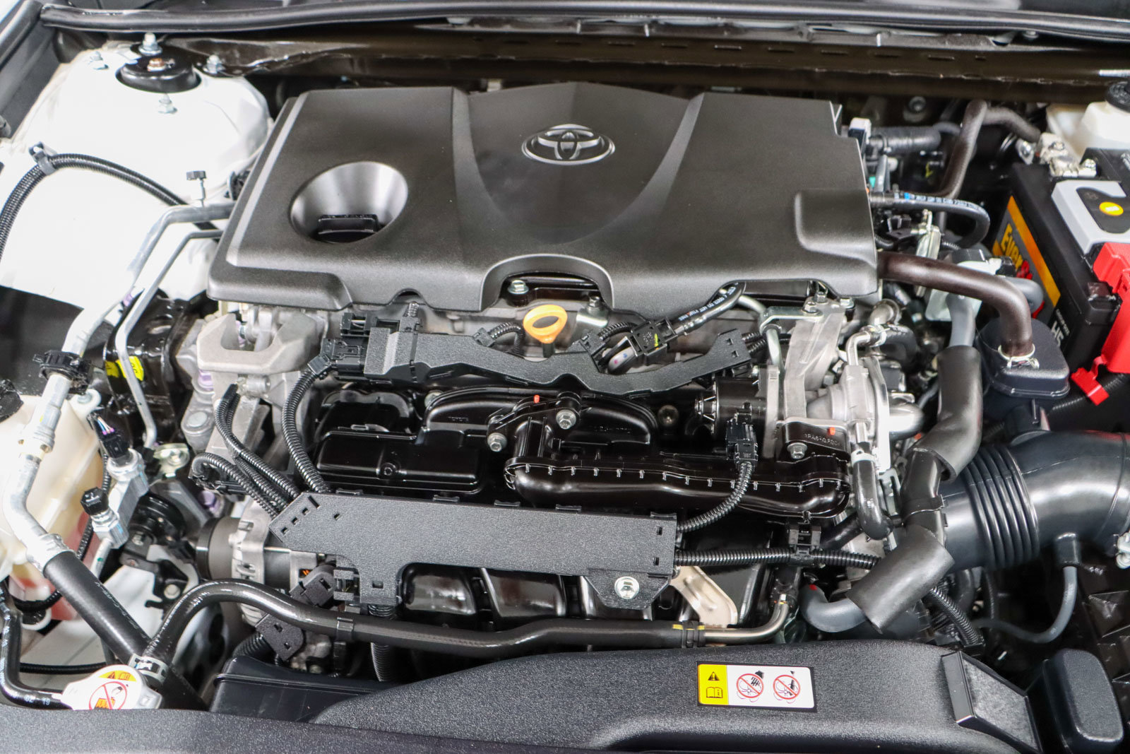 Used 2020 Toyota Camry LE image 28