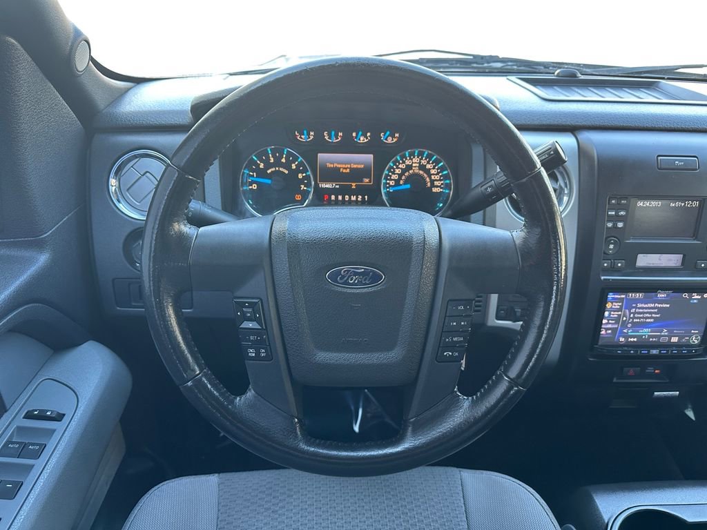 Used 2013 Ford F150 XLT w/ Luxury Equipment Group image 13
