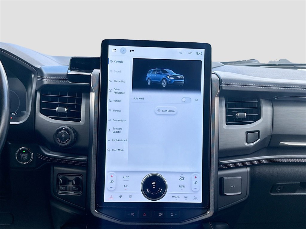 Used 2023 Ford Expedition Platinum image 15