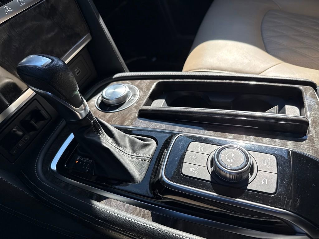 Used 2023 Nissan Armada Platinum w/ Cargo Package image 43