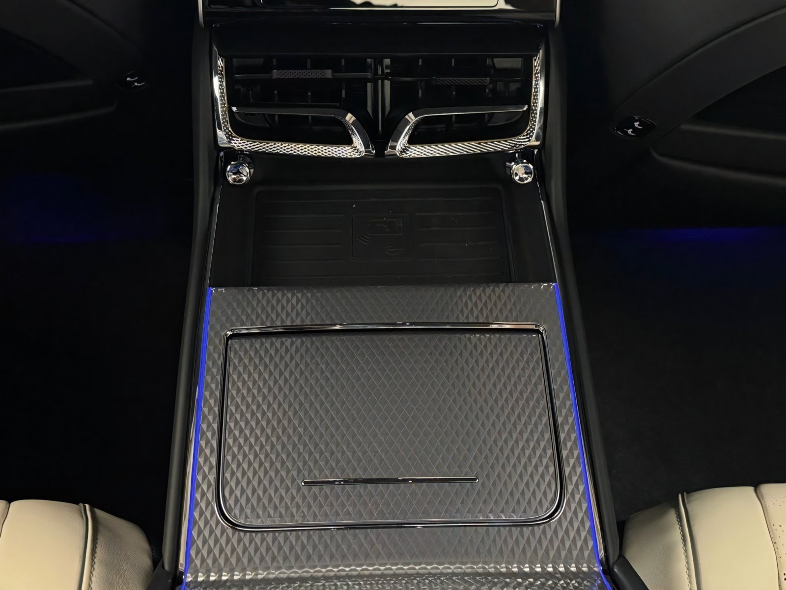New 2026 Bentley Flying Spur Plug-In Hybrid AWD/4WD image 22