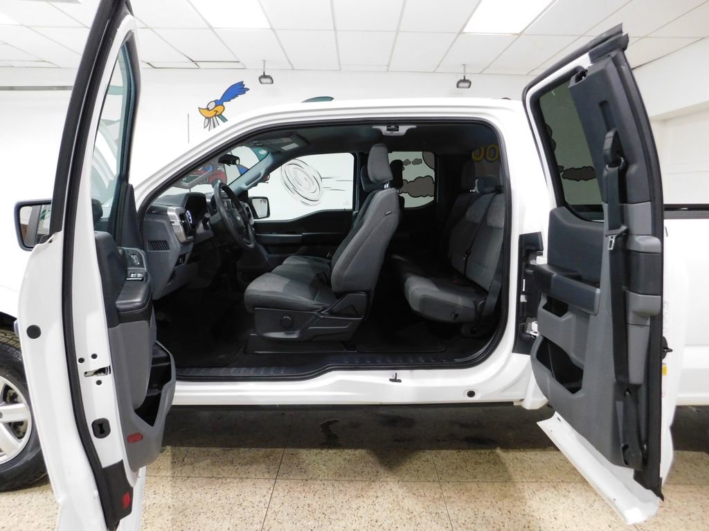 Used 2023 Ford F150 XLT w/ Trailer Tow Package image 27