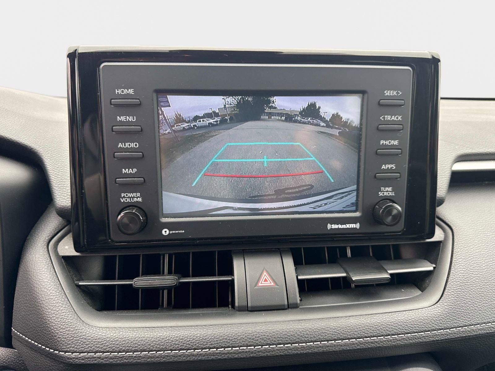 Used 2021 Toyota RAV4 XLE image 26