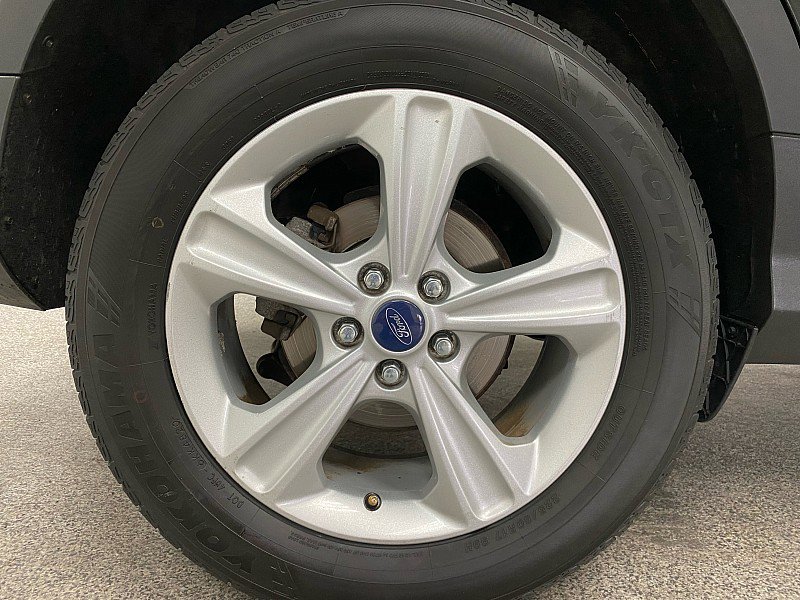 Used 2013 Ford Escape SE image 24