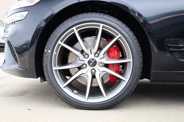 New 2025 Genesis G70 2.5T image 8