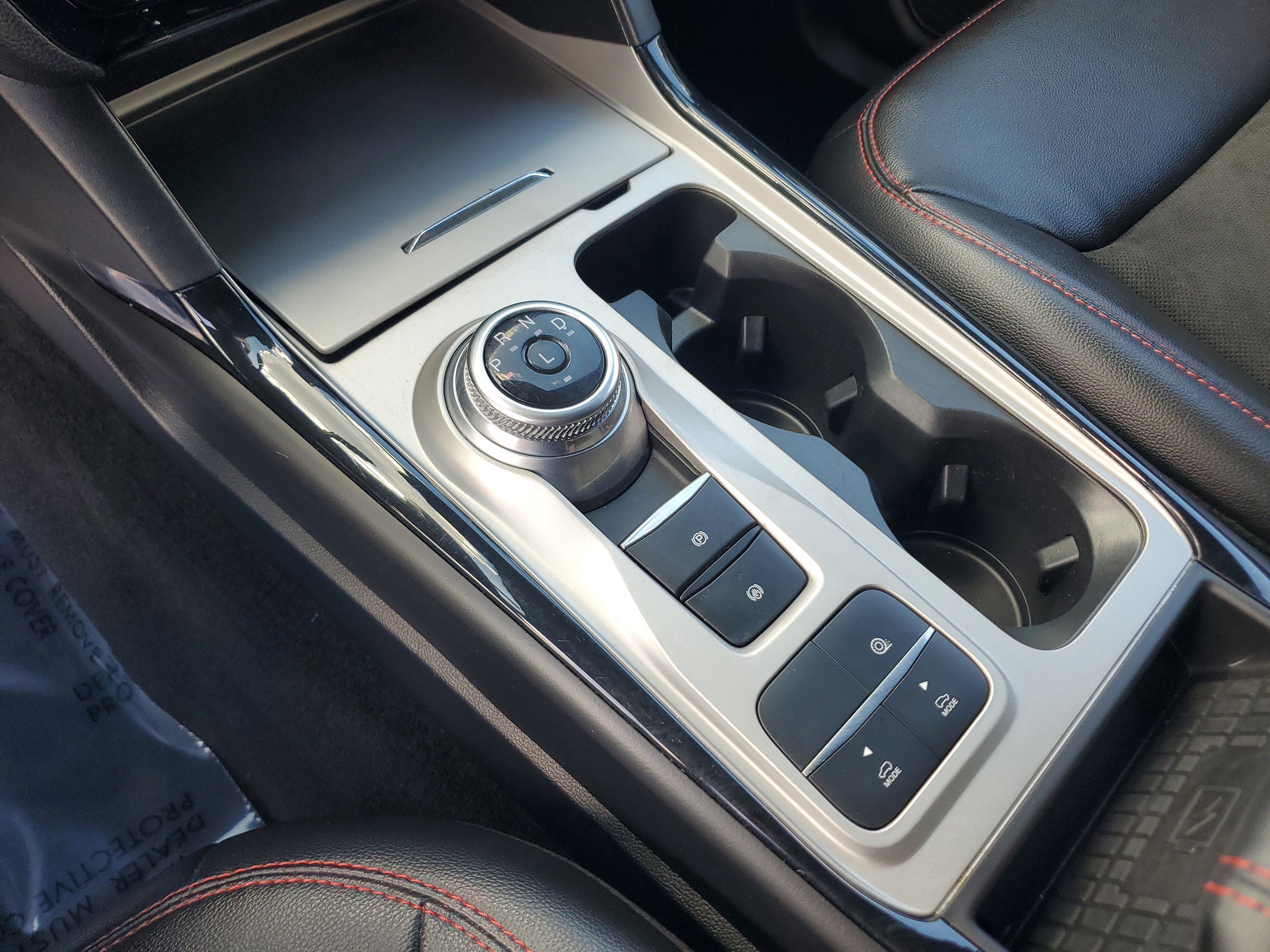 Used 2022 Ford Explorer ST-Line image 28