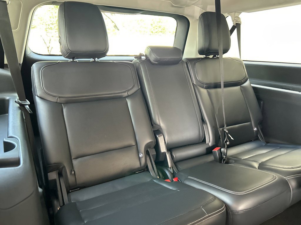Used 2025 Ford Expedition Max Platinum AWD/4WD image 34