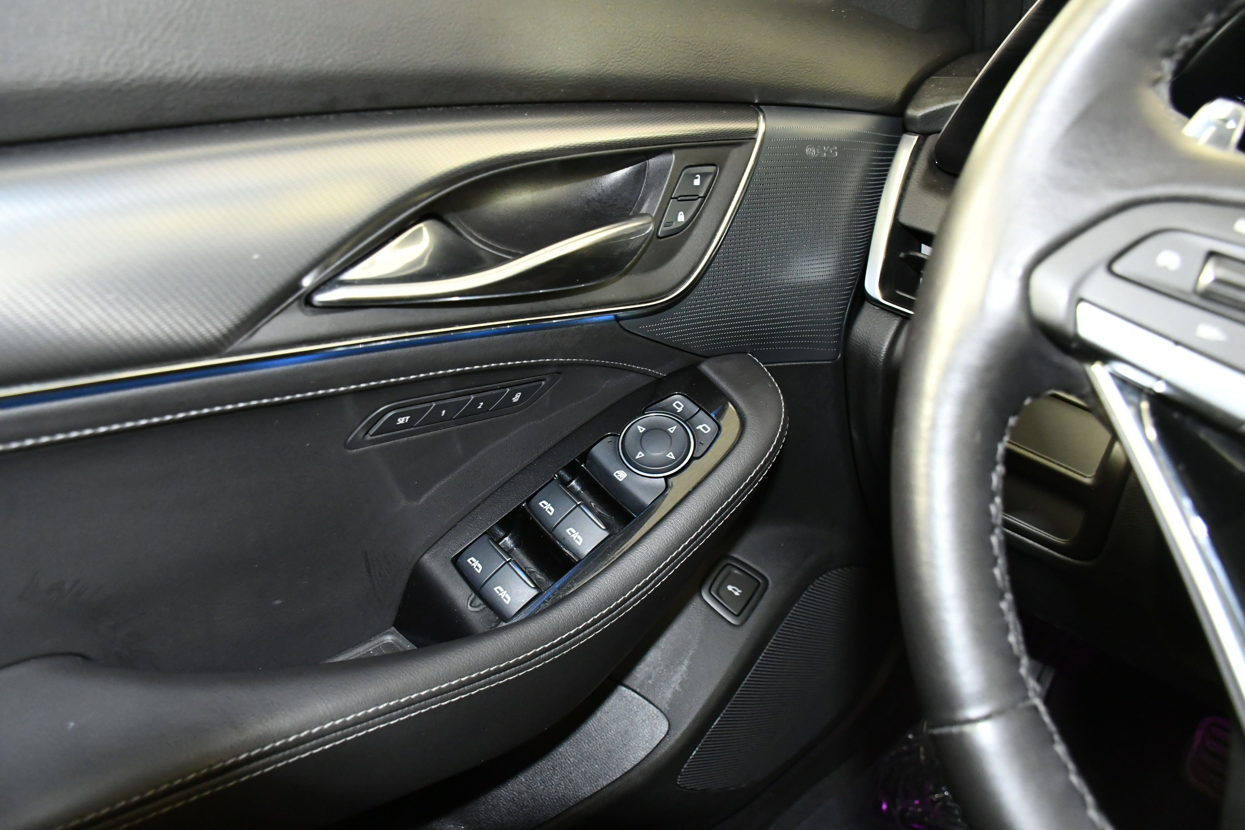 Used 2025 Cadillac CT5 Premium Luxury image 33