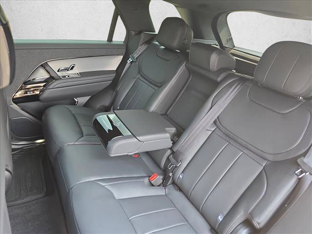 New 2026 Land Rover Range Rover Sport Dynamic SE AWD/4WD image 14