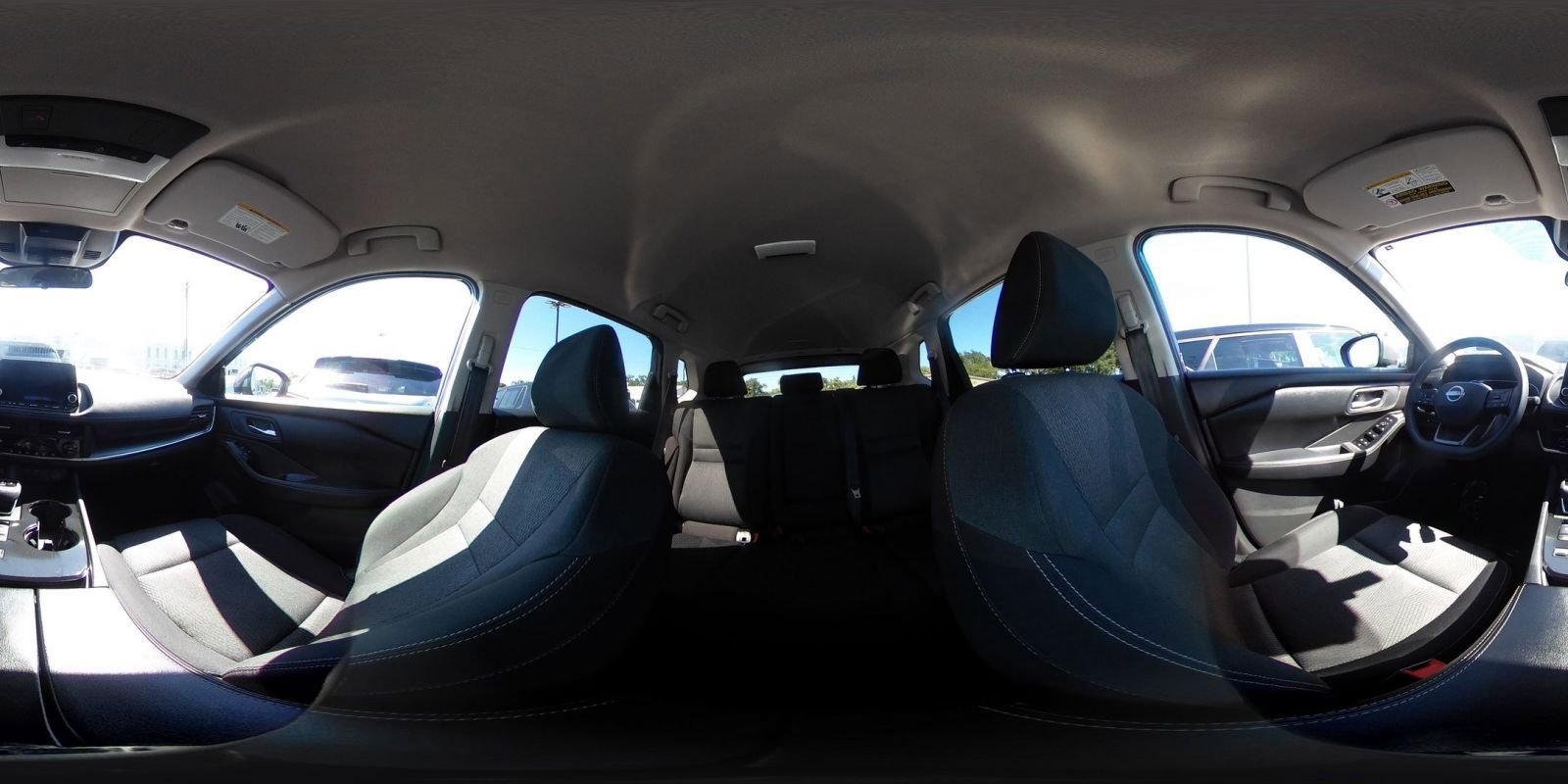 Used 2025 Nissan Rogue SV image 44