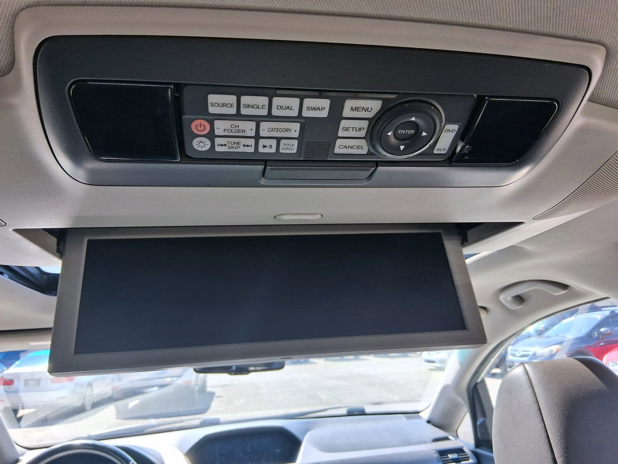 Used 2012 Honda Odyssey Touring Elite image 17