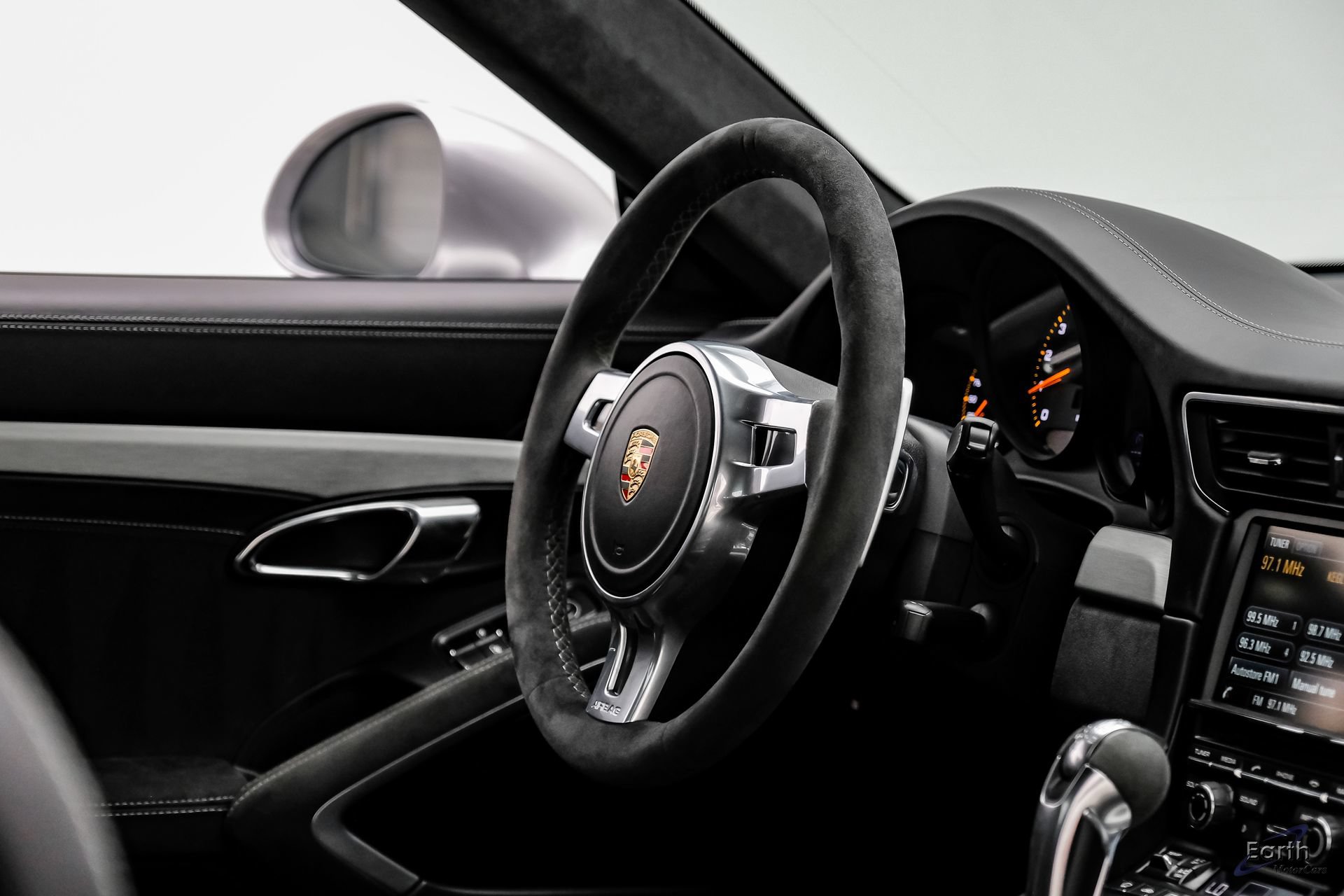 Used 2015 Porsche 911 GT3 RWD image 51
