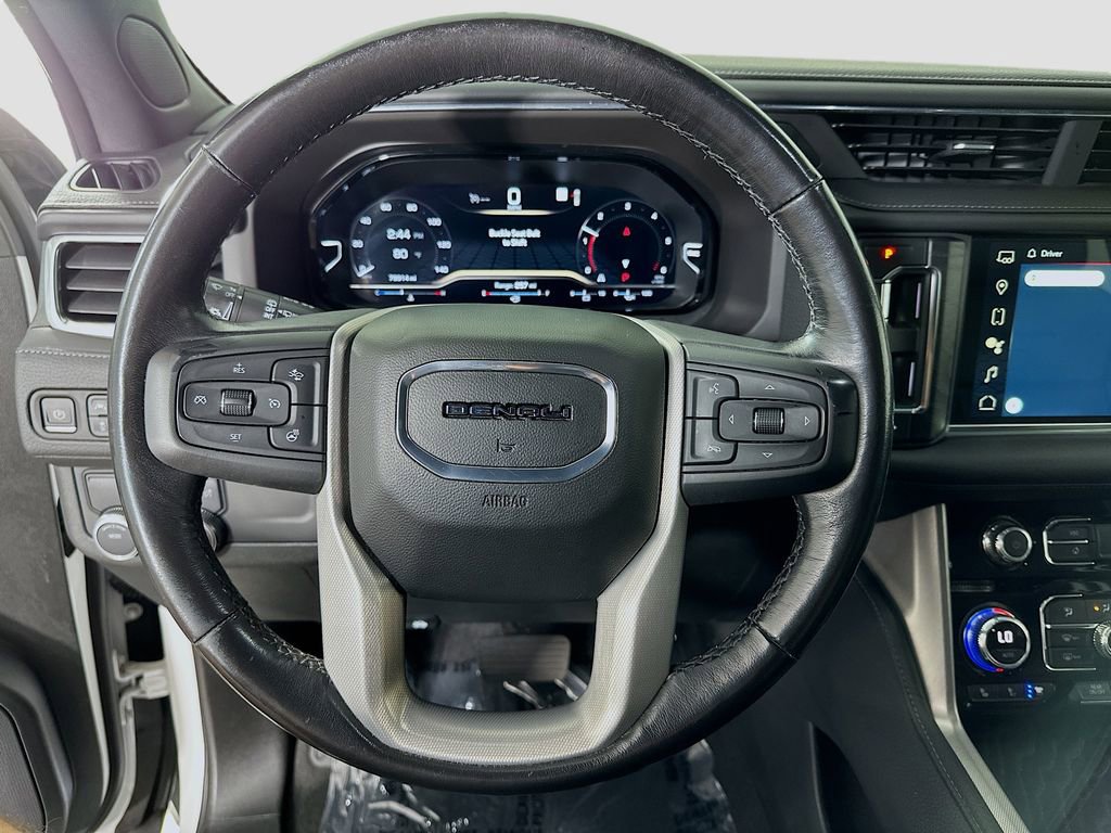 Used 2022 GMC Yukon Denali image 12