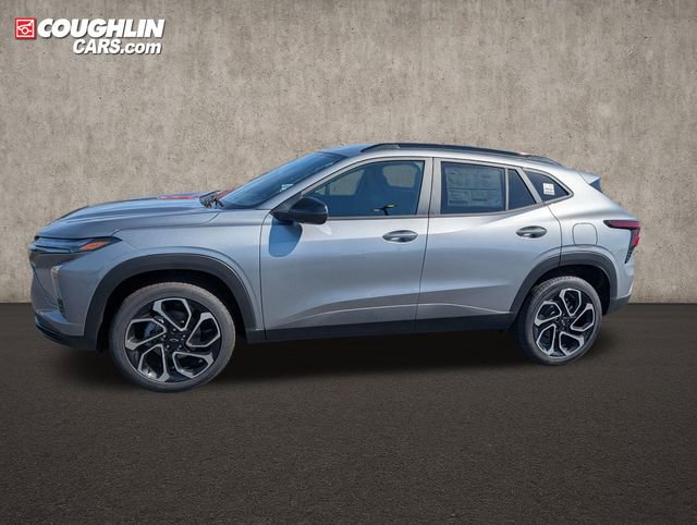 New 2026 Chevrolet Trax RS w/ Driver Confidence Package FWD image 4