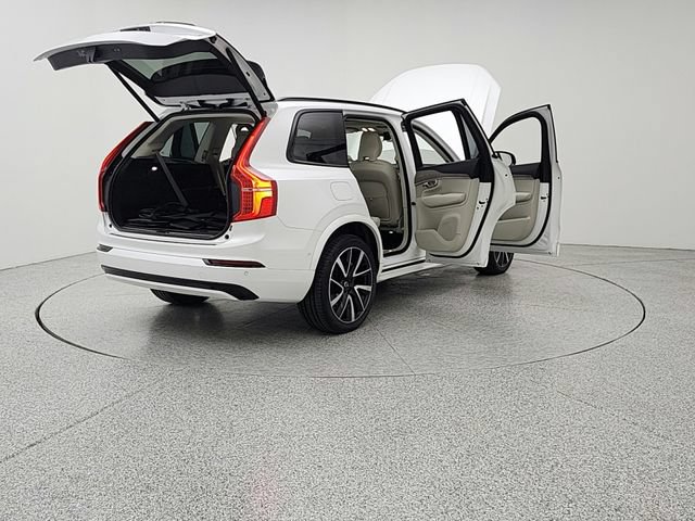 Used 2023 Volvo XC90 T8 Plus w/ Protection Package Premier AWD/4WD image 11