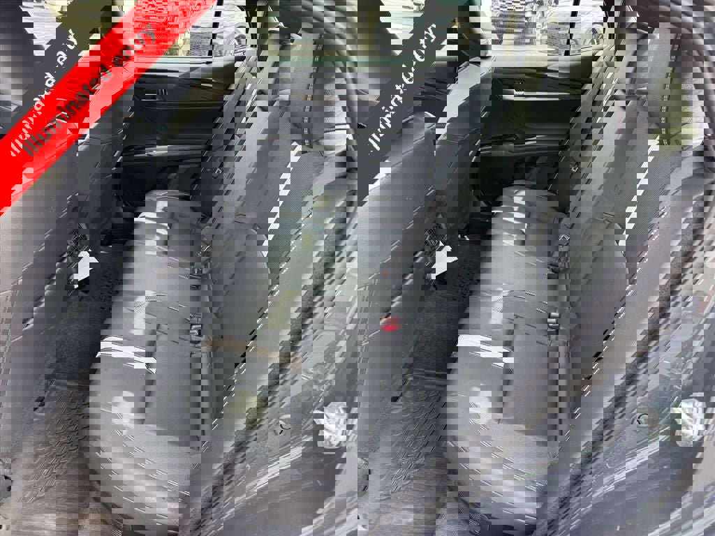 Certified 2025 Toyota Camry SE image 10