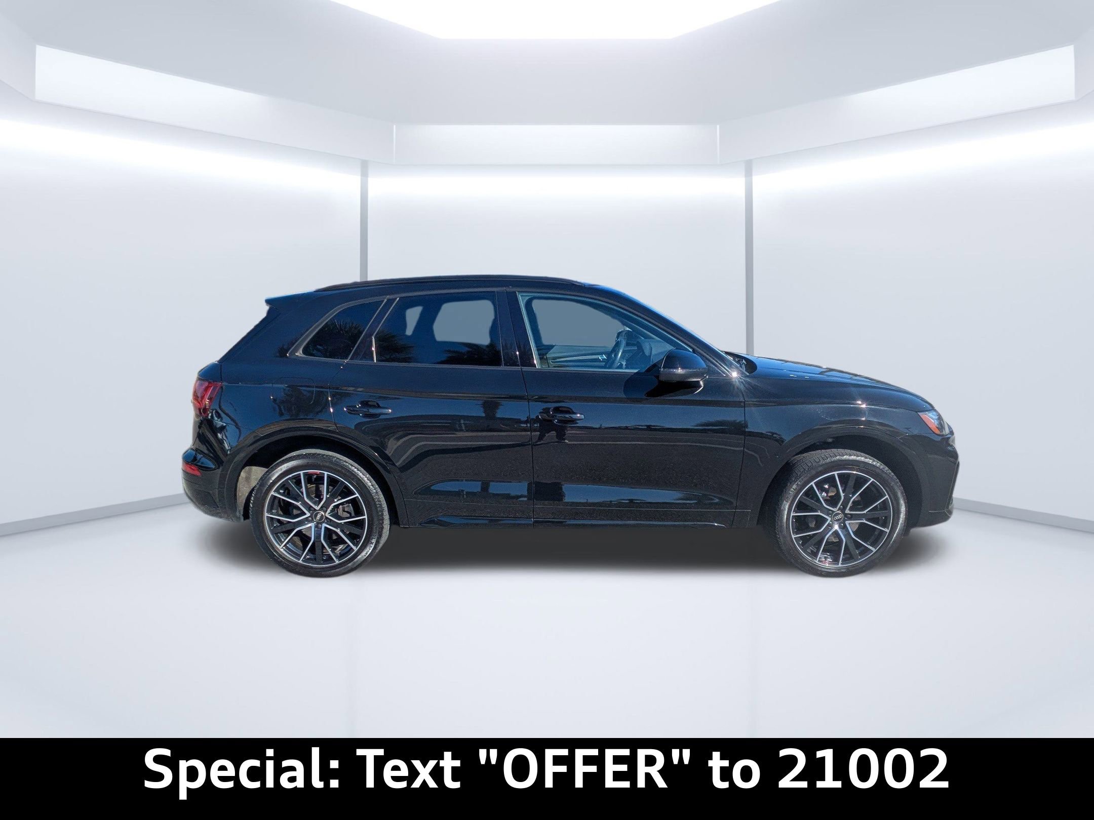 Certified 2023 Audi SQ5 Premium Plus w/ Premium Plus Package image 38
