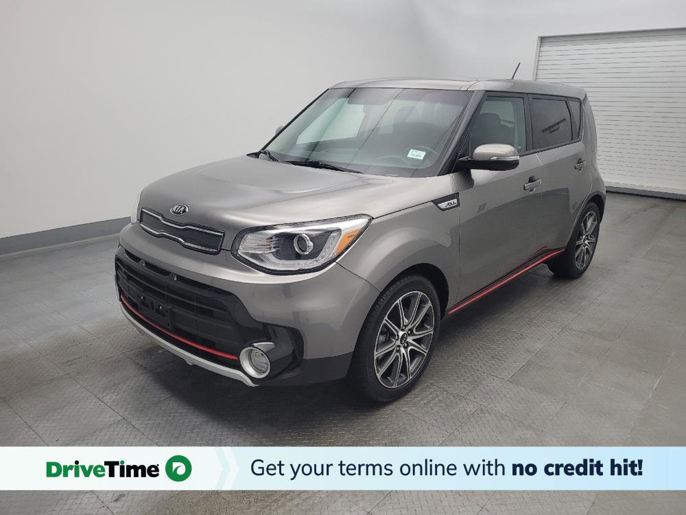 Used 2018 Kia Soul ! w/ Tech Package
