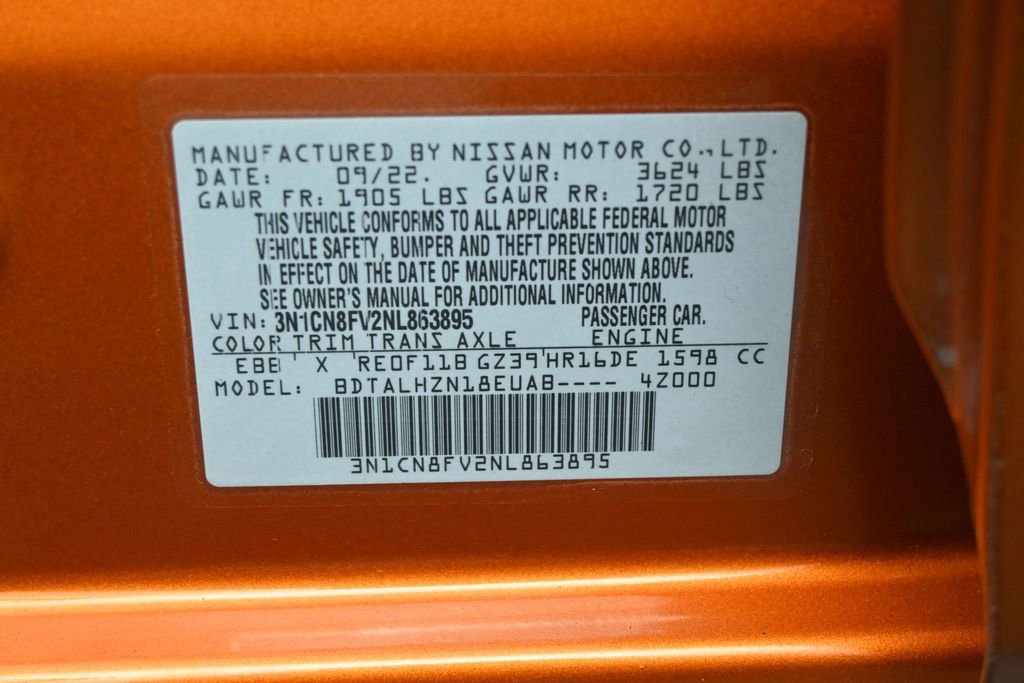 Used 2022 Nissan Versa SR w/ Convenience Package image 9