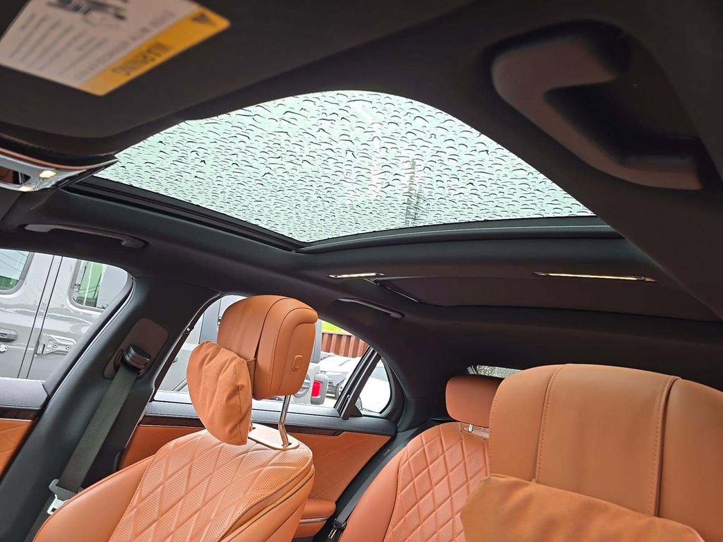 Used 2021 Mercedes-Benz S 580 4MATIC Sedan image 9
