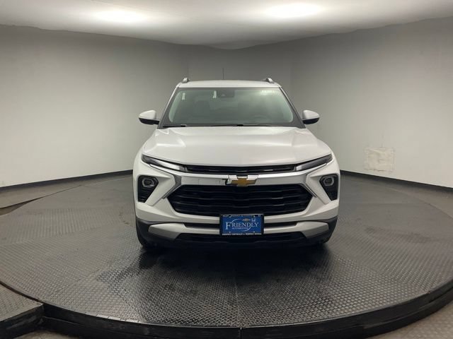 New 2026 Chevrolet TrailBlazer LT w/ Driver Confidence Package FWD image 2