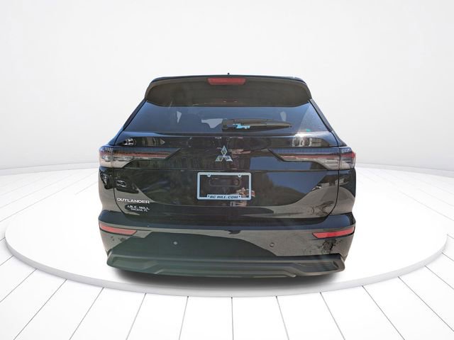 New 2026 Mitsubishi Outlander ES image 5