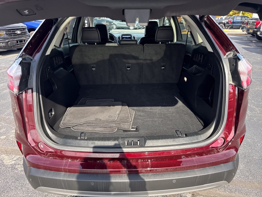 Used 2024 Ford Edge SEL w/ Convenience Package AWD/4WD image 12