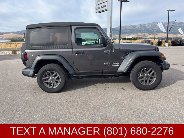Used 2020 Jeep Wrangler Sport AWD/4WD image 2