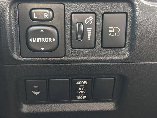 Used 2021 Toyota 4Runner Limited image 21
