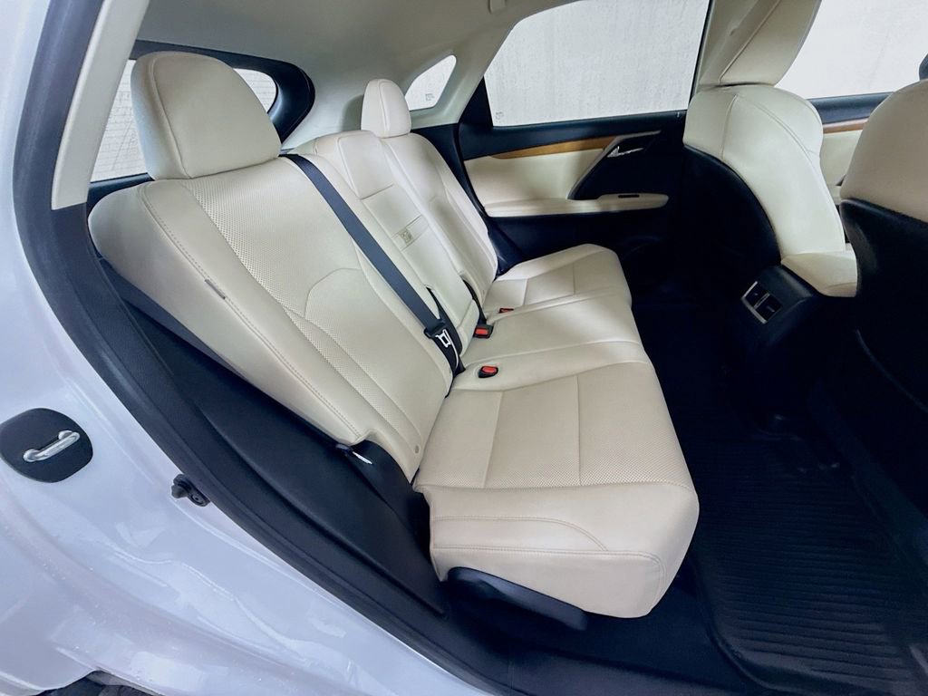 Certified 2022 Lexus RX 350 FWD w/ Premium Package image 27