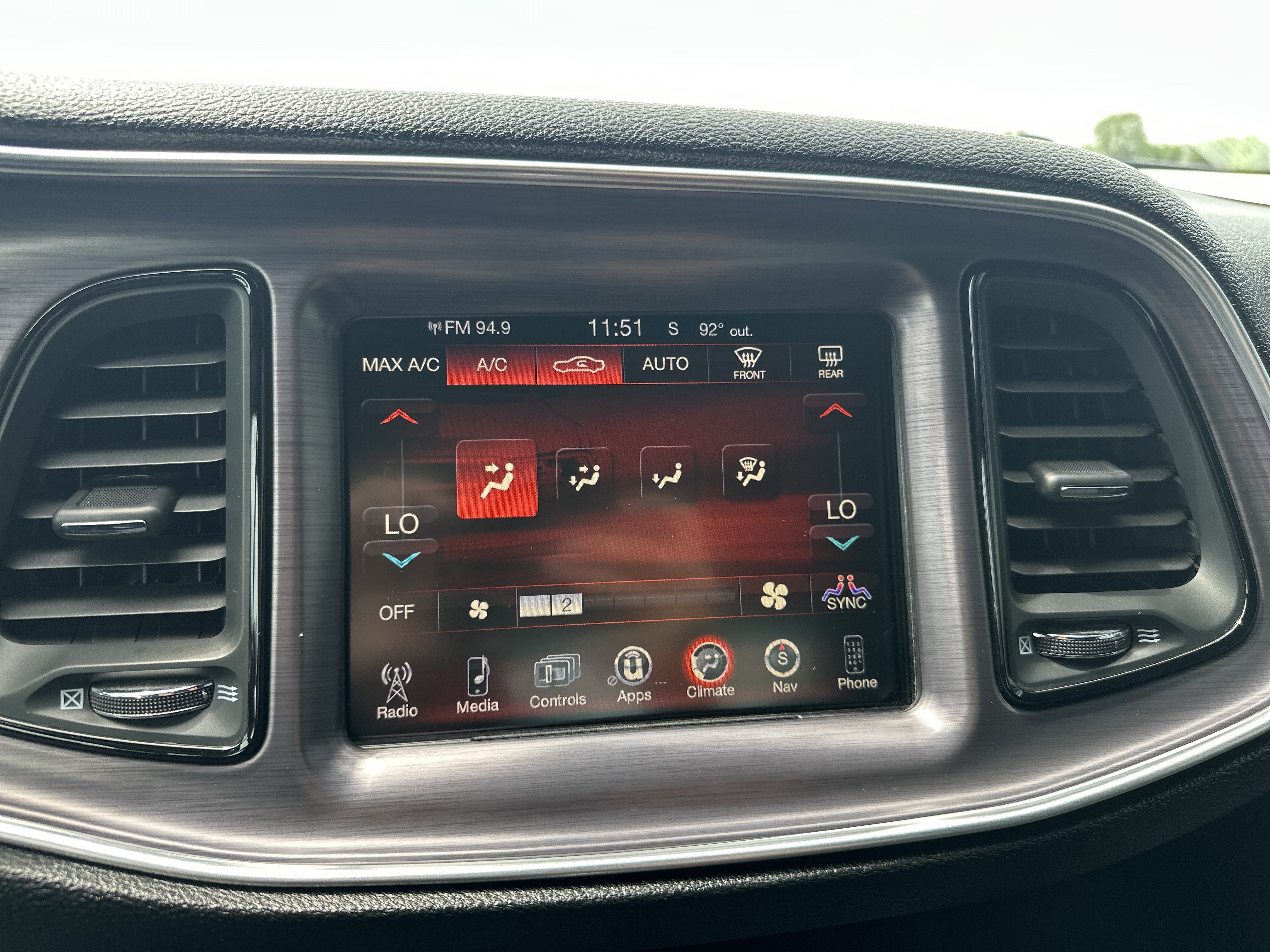 Used 2017 Dodge Challenger SXT RWD image 21