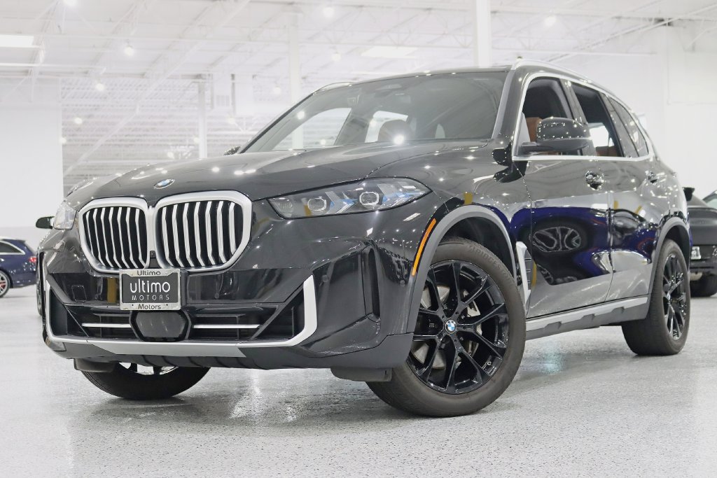 Used 2024 BMW X5 xDrive40i w/ Premium Package AWD/4WD image 5
