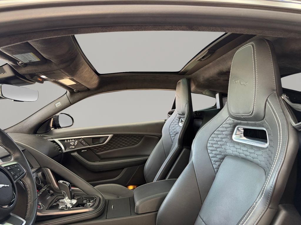 Used 2021 Jaguar F-TYPE First Edition RWD image 9