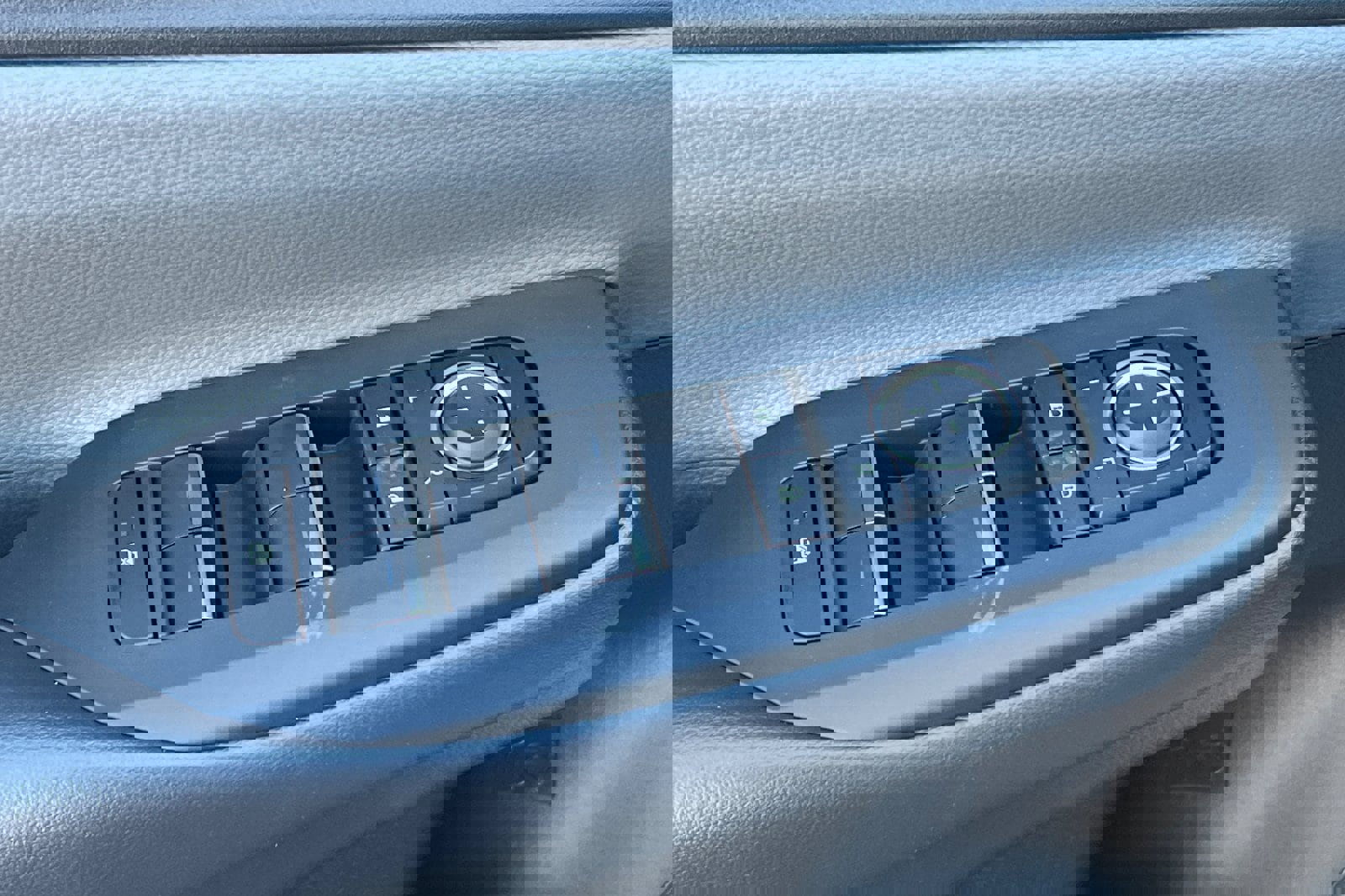 New 2026 Toyota Prius Limited image 11