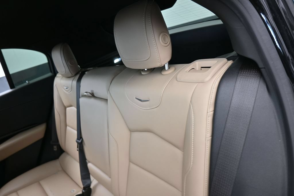 Used 2024 Cadillac XT4 Luxury FWD image 32
