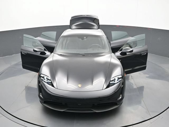 Certified 2023 Porsche Taycan w/ Premium Package RWD image 31