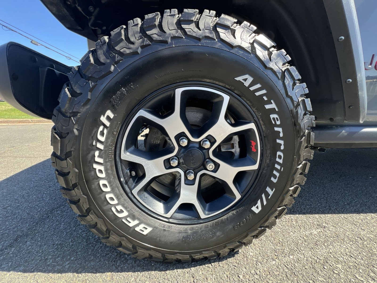 Used 2021 Jeep Wrangler Unlimited Rubicon w/ LED Lighting Group image 12