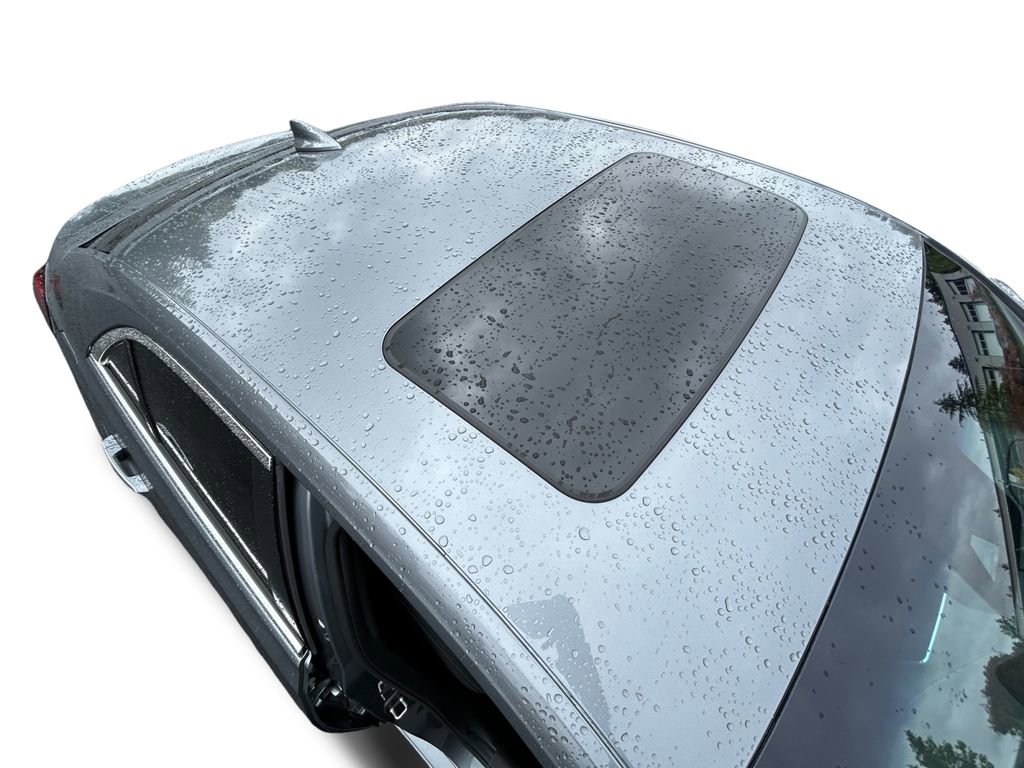 Used 2022 Cadillac CT4 Luxury w/ Sun And Sound Package RWD image 28