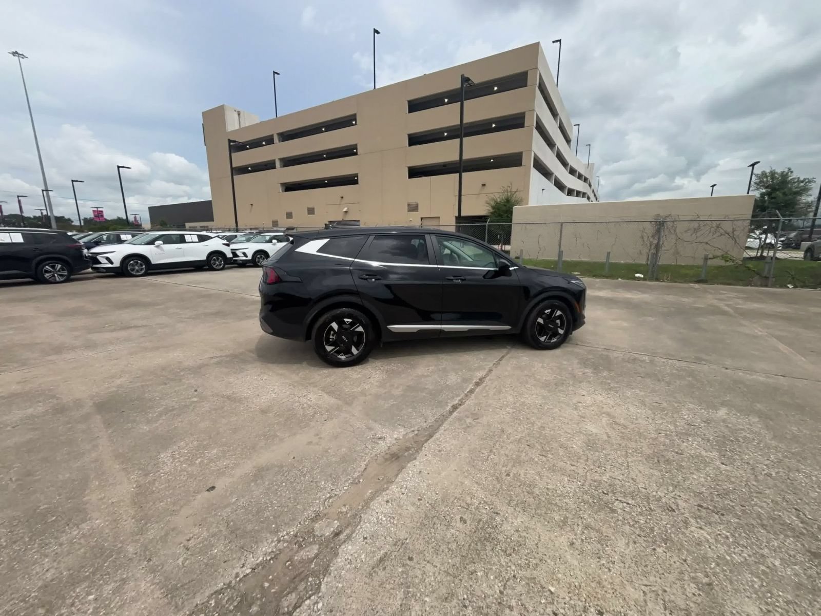 Used 2026 Kia Sportage LX FWD image 14
