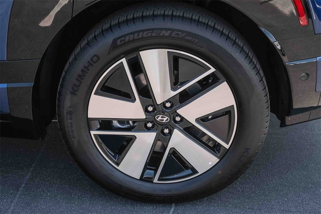 New 2026 Hyundai Ioniq 9 SEL image 9