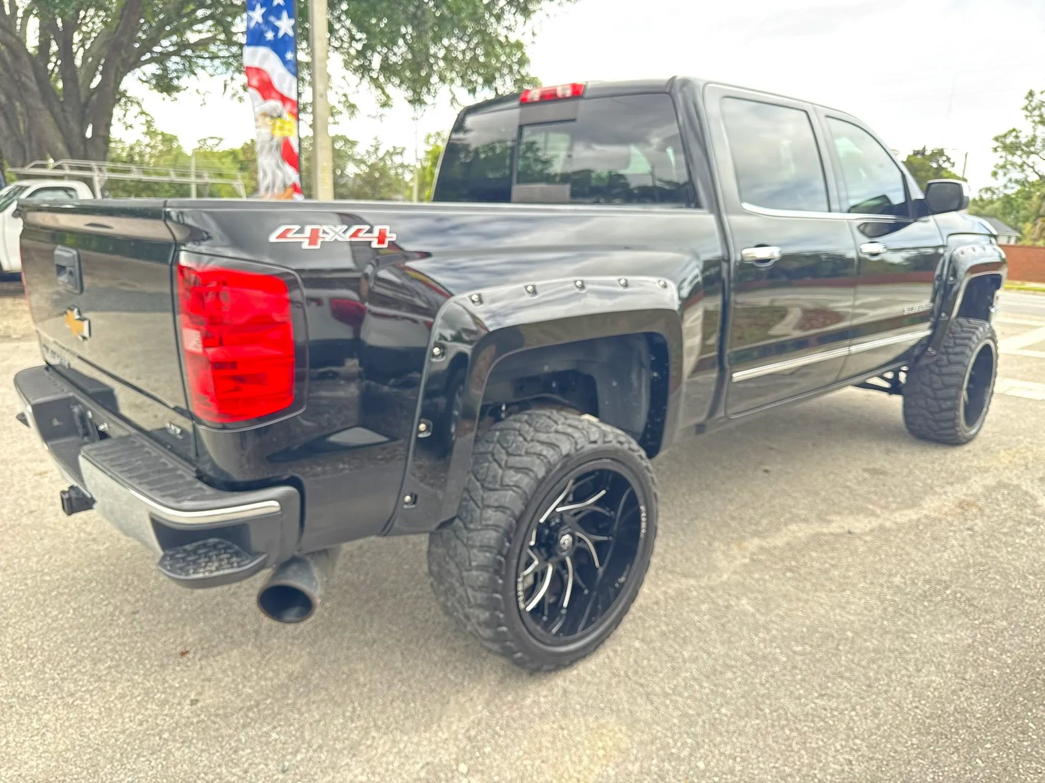 Used 2015 Chevrolet Silverado 1500 LTZ image 6