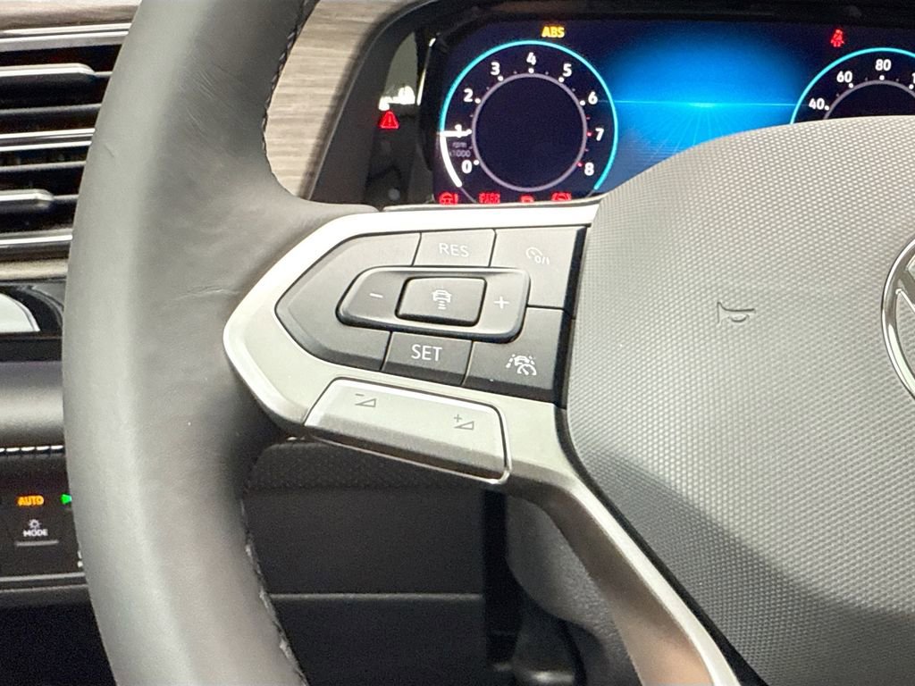 New 2026 Volkswagen Atlas SEL Premium R-Line image 11