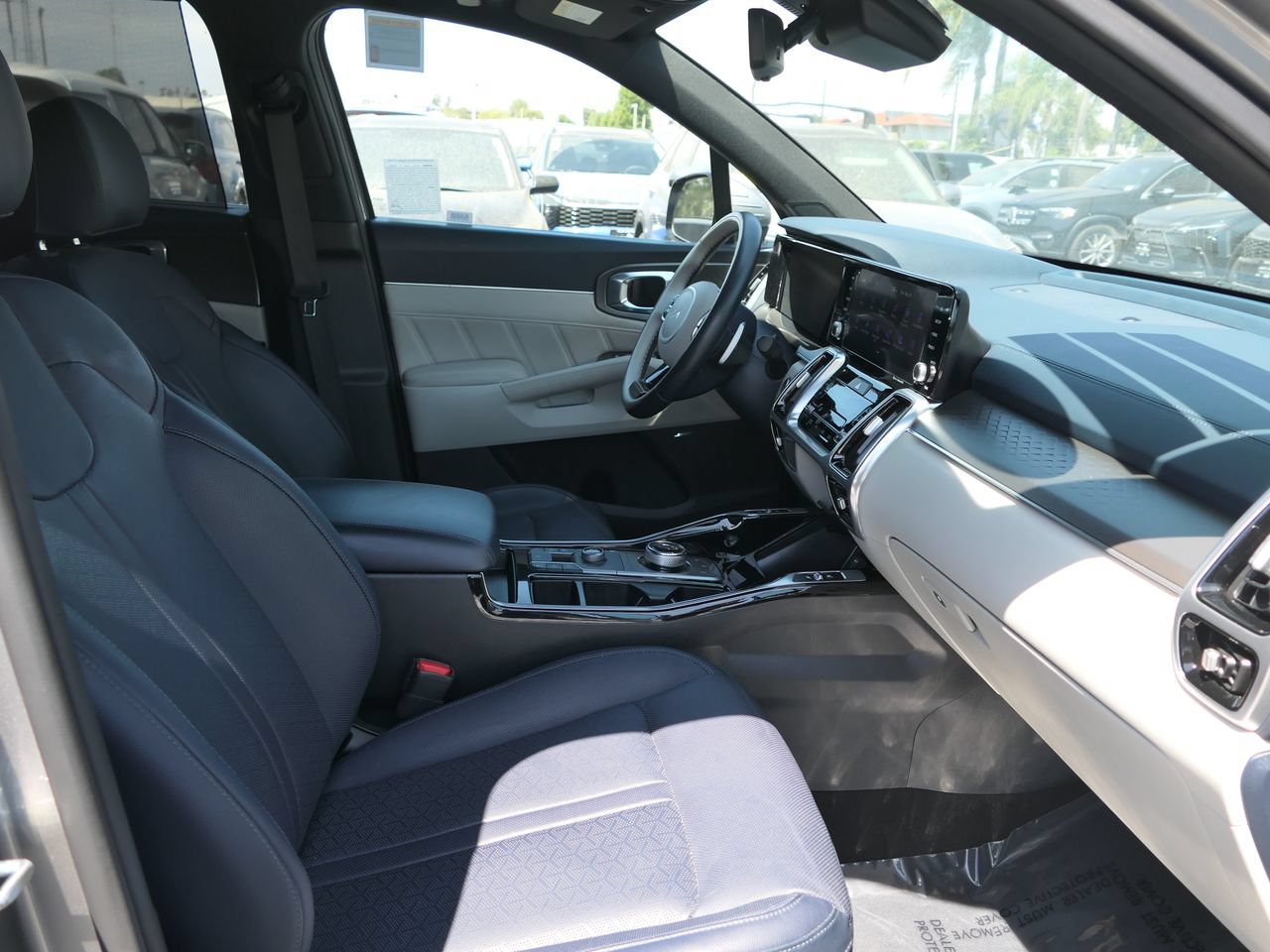 Used 2023 Kia Sorento SX Prestige AWD/4WD image 30