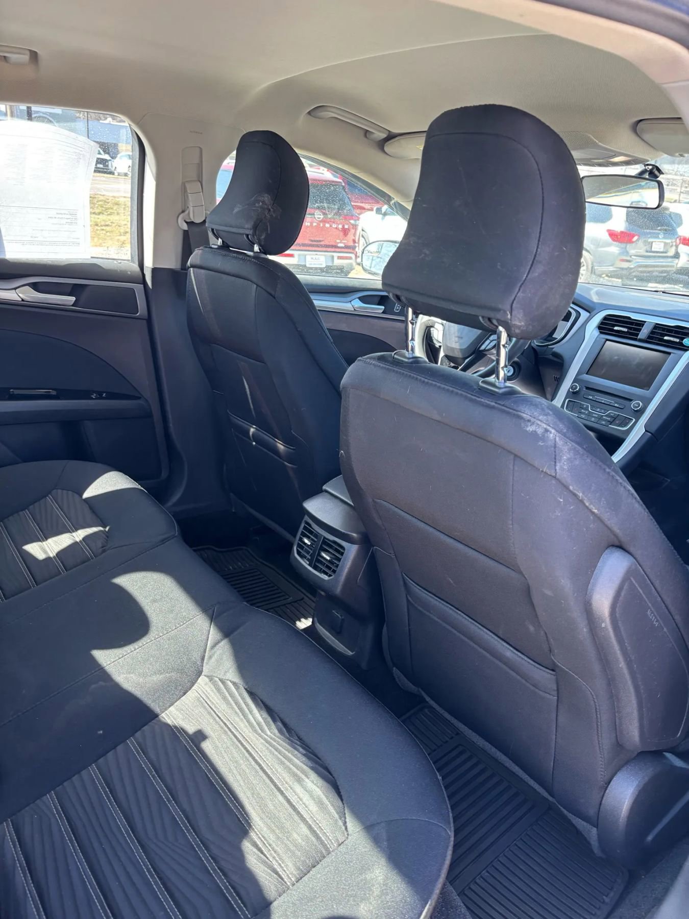 Used 2016 Ford Fusion SE image 20