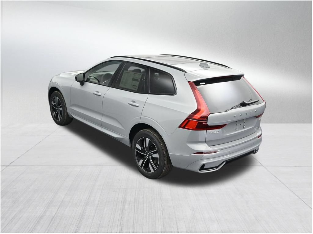New 2026 Volvo XC60 B5 Core AWD/4WD image 15