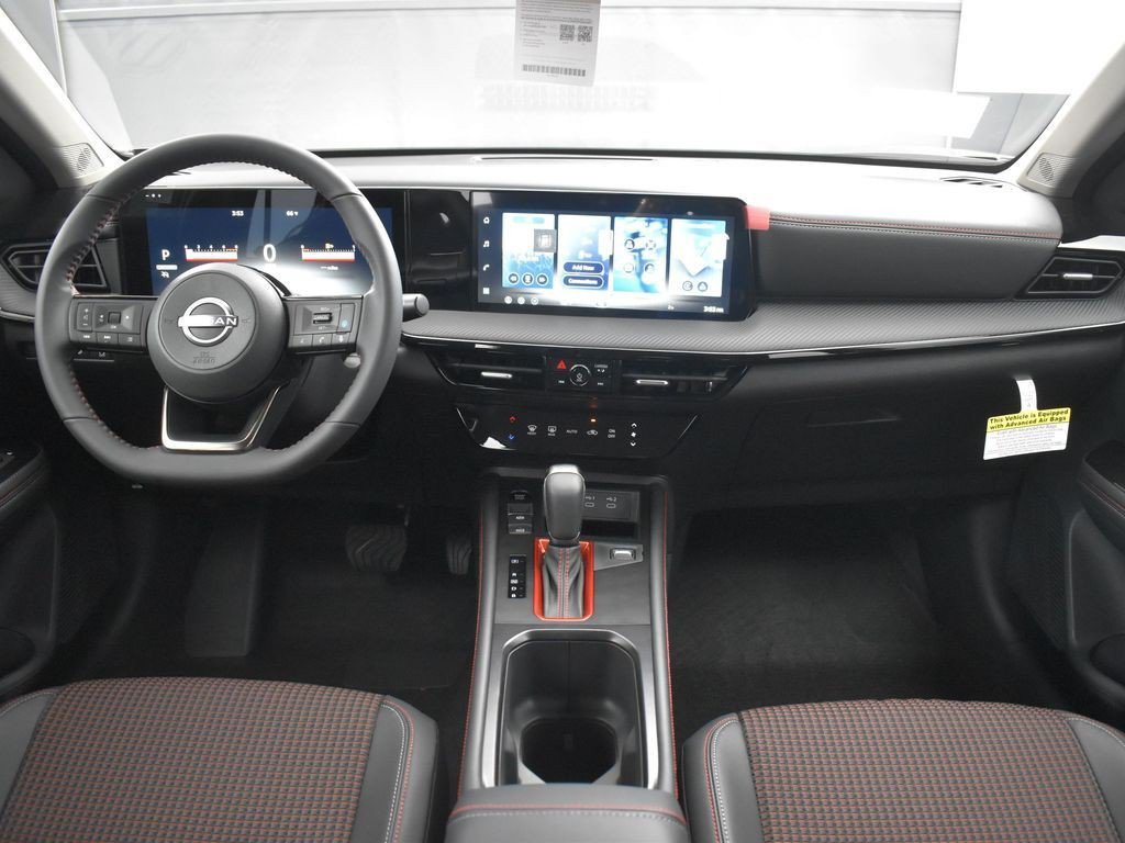 New 2026 Nissan Kicks SR w/ Illumination Package FWD image 9