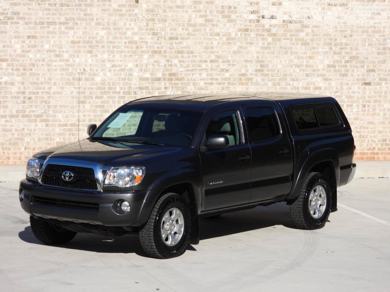 Used 2011 Toyota Tacoma PreRunner w/ SR5 Pkg #2 RWD image 25