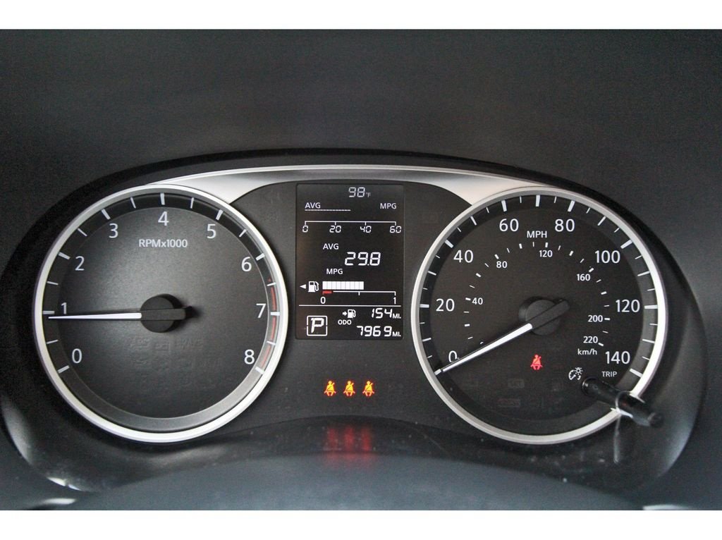 Certified 2025 Nissan Kicks Play S FWD image 13