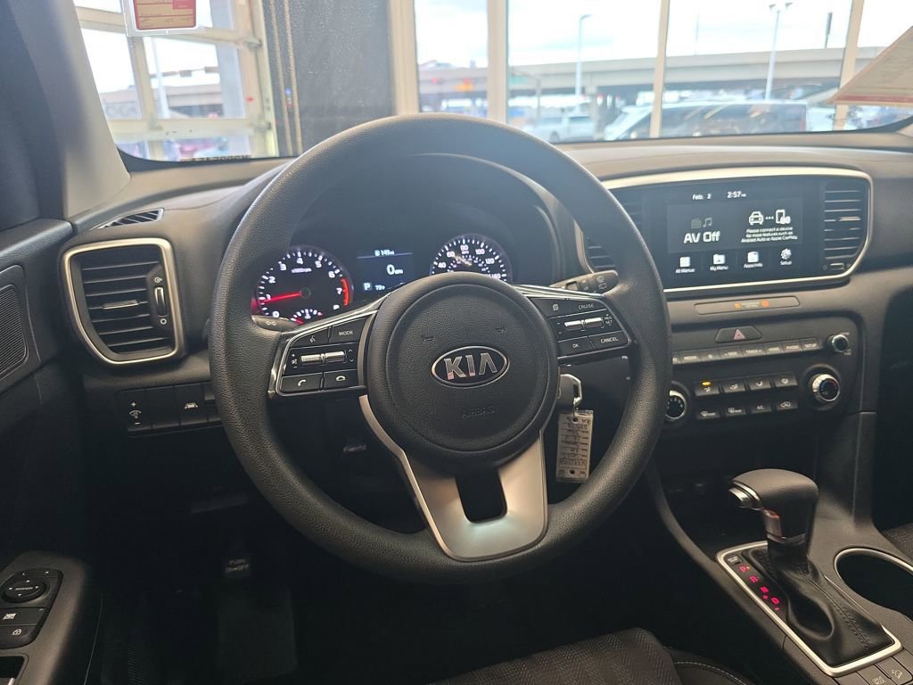 Used 2022 Kia Sportage LX image 17