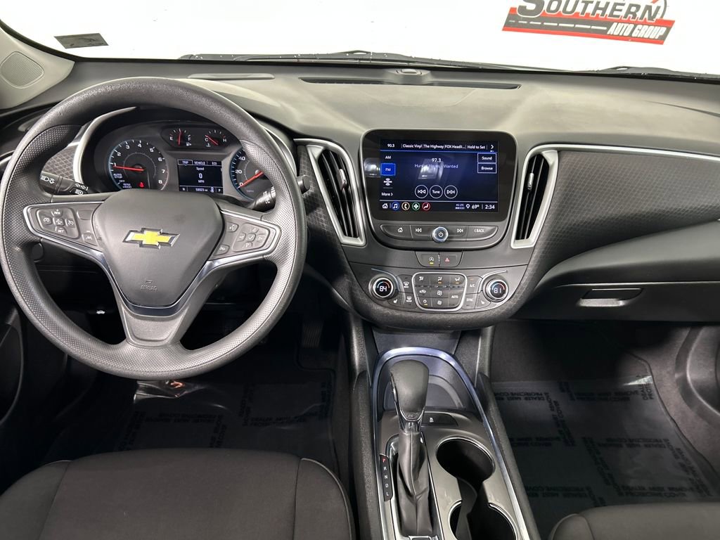 Used 2023 Chevrolet Malibu LT image 18